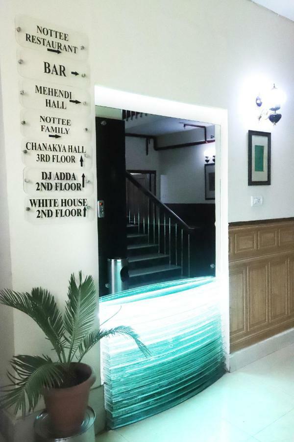 Hotel Radhika Regency Rourkela Экстерьер фото